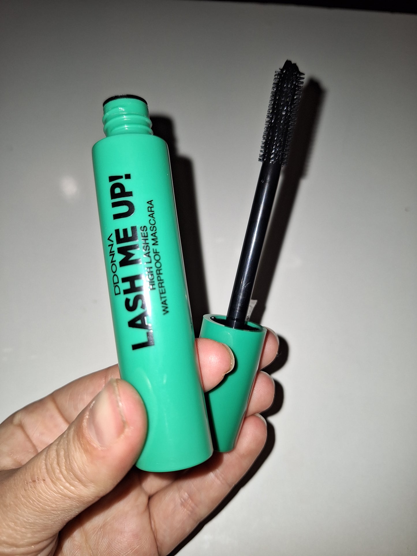 Lash Me Up Mascara - D'donna