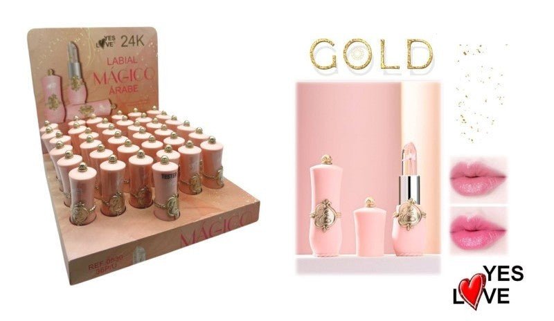 Expositor y pack del labial mágico Yes Love 24K con muestra de cambio de color en labios