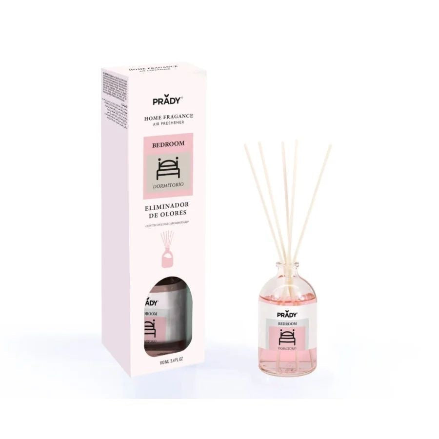 Odor-neutralizing spray + mikado pack for the bedroom.