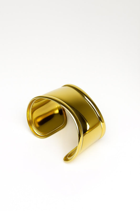 ✨ Pulsera Brazalete Dorado Ancho – Elegancia Minimalista