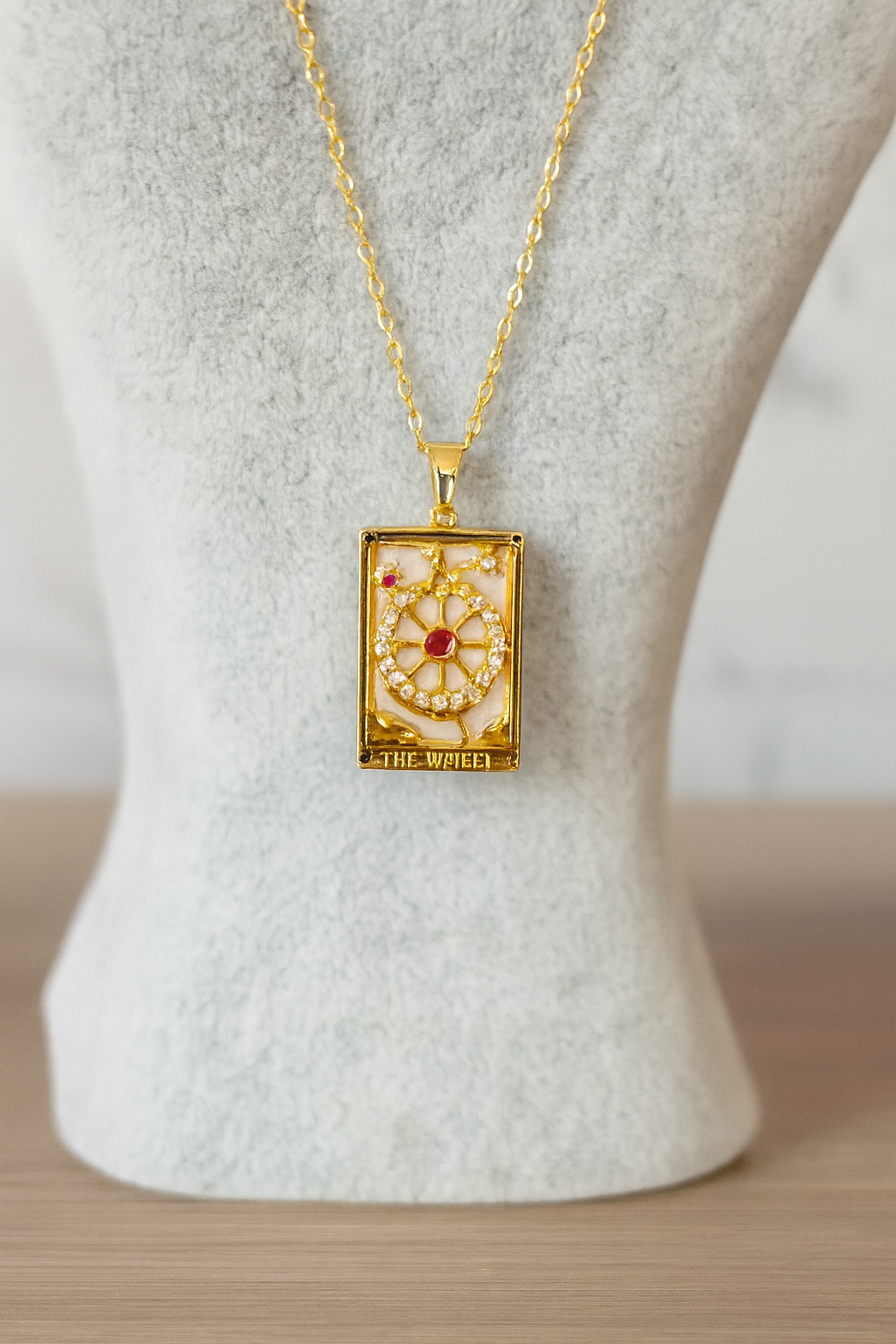 Collares Skyline de Acero Inoxidable – Elegancia y Durabilidad 💎