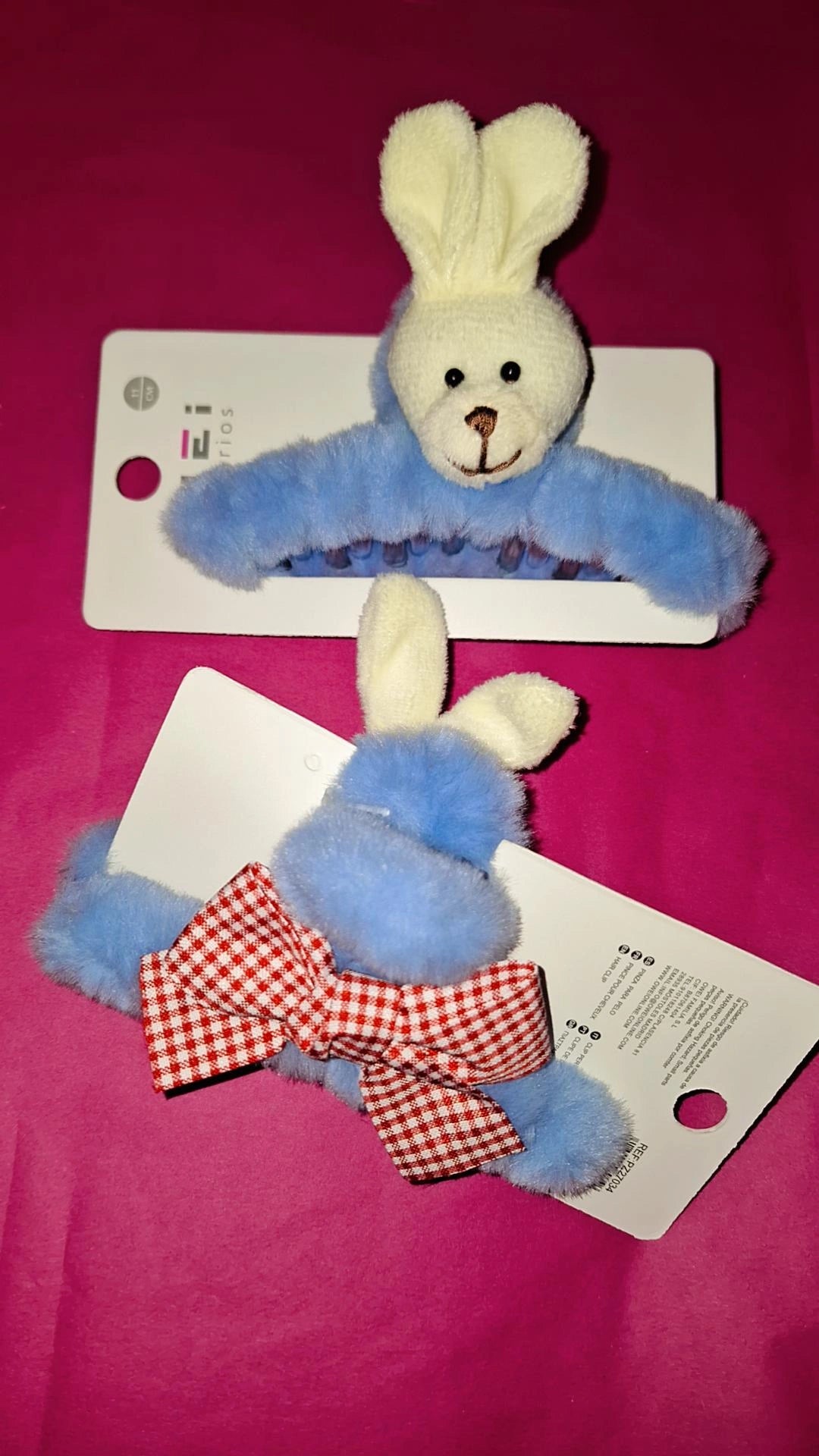 Rabbit hair clip.